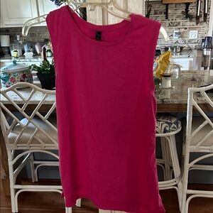 Women’s Sleeveless Tank Top in Bright Pink